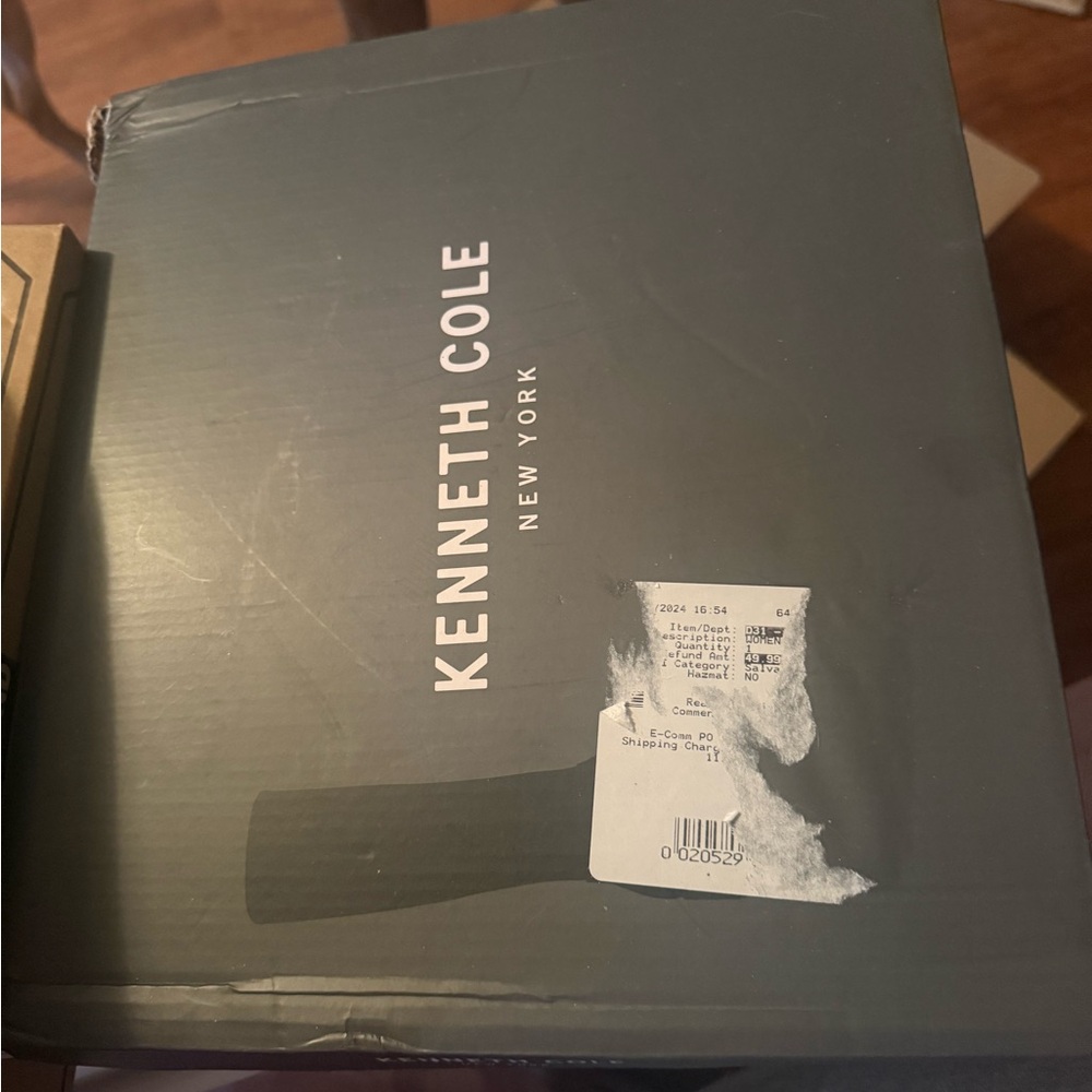 Kenneth Cole riding boots black